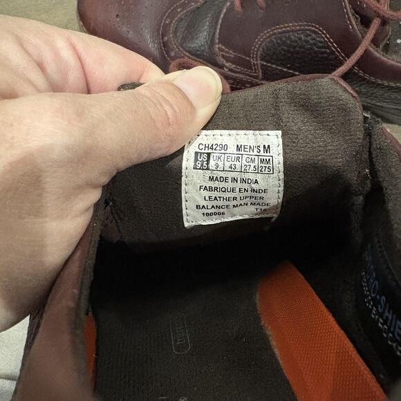 Rockport Shoes Mens Size 9.5 Burgundy Waterproof Slip Resistant Leather Wingtip - Picture 3 of 12